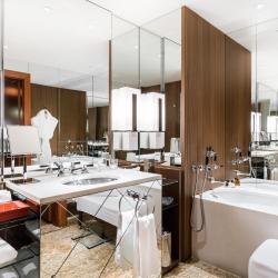 Ararat Park Hotel Moscow (Арарат Парк Хаятт Москва) — 7110f275e33f03dfdef001a7cc120f8f