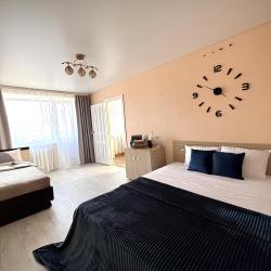 Фото Отель BestHome (БестХоум) на улице Урицкого