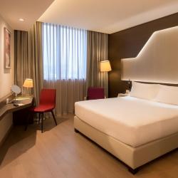 Фото Отель DoubleTree by Hilton Yerevan City Centre (Даблтри Хилтон Сити Центр)
