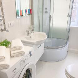 2-комнатные апартаменты люкс Balt-Apartments Pionerskii 17 с двумя спальнями