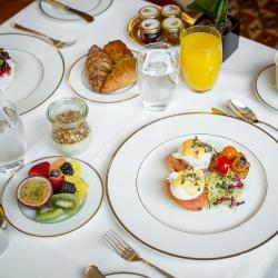 Ararat Park Hotel Moscow (Арарат Парк Хаятт Москва) — 71389218a0e0211c463fcec3ea69a93e