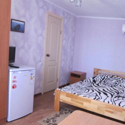 Номер стандарт с 1 двуспальной кроватью