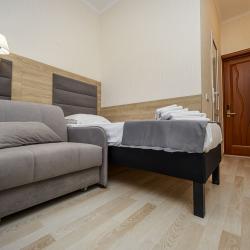 Номер делюкс с 1 двуспальной кроватью (вид на бассейн)