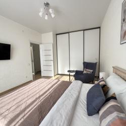 Фото Апартаменты Тюменская слобода на улице Фармана Салманова