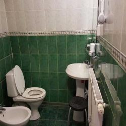 Номер стандарт с 2 двуспальными кроватями (с завтраком)
