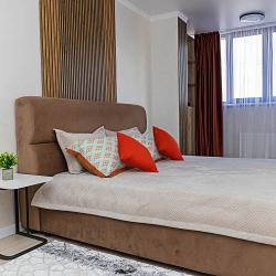 Фото Отель YourHouse (ЙоХаус) на улице Шаляпина