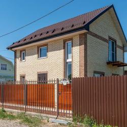 Фото Отель Коттедж на территории СОСН Тепличный-2 на 24-ой аллее 734