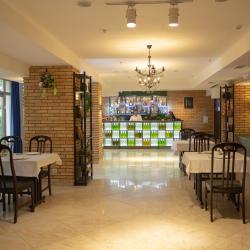 Фото B Hotel Bishkek (Би отель )