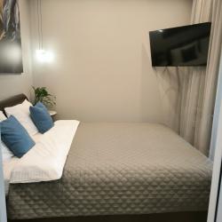 Фото Апартаменты на улице Сочинская 7