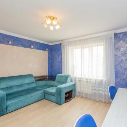 Фото Апартаменты на улице Рогожникова 1