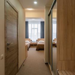 Фото Отель Октябрьская