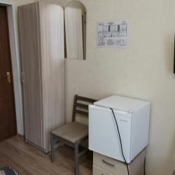 Номер стандарт с 2 односпальными кроватями (с завтраком)