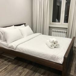 Фото Home Hotel (Хоум Отель) на улице Жолтовоского 2