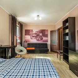 Фото Апартаменты на улице Лукачева 4