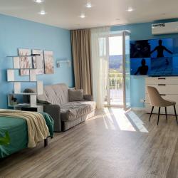 Фото Апартаменты на улице Колесова 11