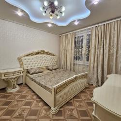 Фото Апартаменты на улице Курыжова 13