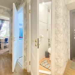 Фото Апартаменты InRoomSPb на улице Сердобольская 41