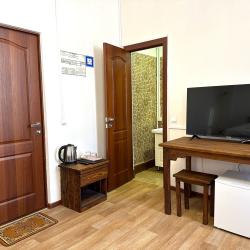 Номер стандарт с 1 двуспальной кроватью