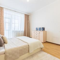 Фото Апартаменты на улице Япеева