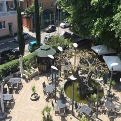 Фото Отель Family Holiday Hotel (Фэмили Холидей)