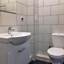 Номер стандарт с 1 двуспальной кроватью