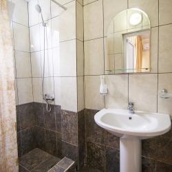 Комната стандарт с 1 двуспальной кроватью