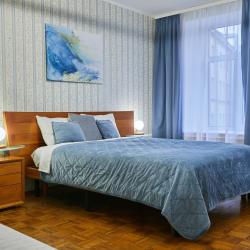Фото Отель FlatStay Владимирский 15| Большая 3шка в центре