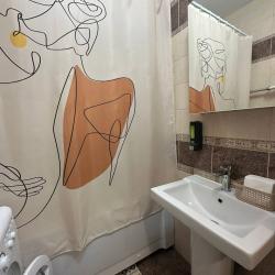 Апартаменты Живи Тут на улице Таежная 31а — 7395109553973bec94d900bb38994546