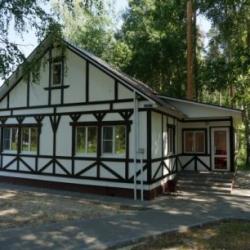 Коттедж стандарт с 5 односпальными кроватями
