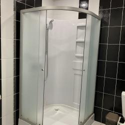 Номер полулюкс с 1 двуспальной кроватью