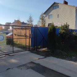 Комната стандарт с 1 односпальной и 1 двуспальной кроватью