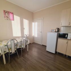 Фото Апартаменты на улице Молодёжная 76