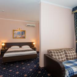 Фото Отель Максимус