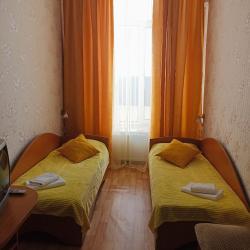 3-местный номер стандарт улучшенный с 2 односпальными кроватями