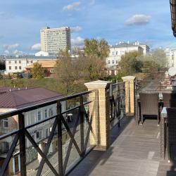 Фото Отель Green Door's (Грин Дорс)