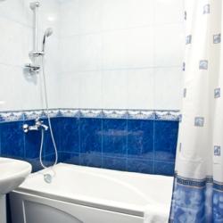 Номер эконом с 1 двуспальной кроватью
