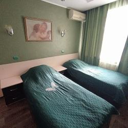 Номер улучшенный стандарт с 2 односпальными кроватями