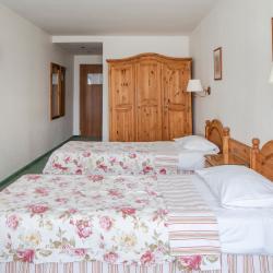 Номер стандарт с 2 односпальными кроватями (корпус Village)