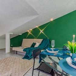 Фото Апартаменты на улице Меридианная