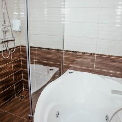 Номер люкс с 2 односпальными кроватями (с завтраком)
