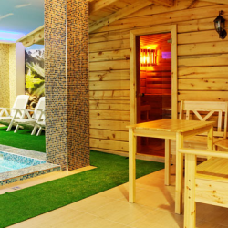 Фото Отель Тирольский