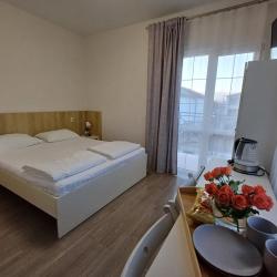 Комната стандарт с 1 двуспальной кроватью