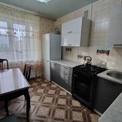 Фото Апартаменты на улице Валентины Гризодубовой