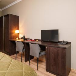 Номер стандарт с 1 двуспальной кроватью