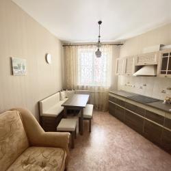 Фото Отель Rental Family Rooms (Рентал Фэмили Румс) на улице Революции 1905 года