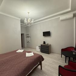 Номер стандарт с 1 двуспальной кроватью