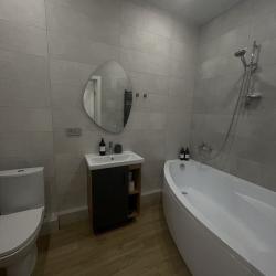 Фото Апартаменты на улице Тихая 6к2