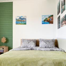 Номер стандарт с 2 односпальными кроватями Лесной