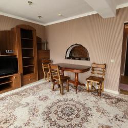 3-местный 2-комнатный номер люкс