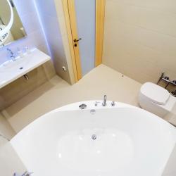 Фото Апартаменты на улице Ленинградская 1